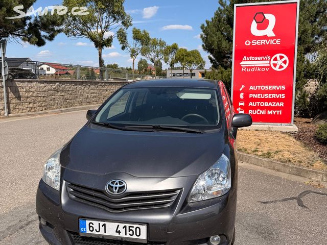 Toyota Verso